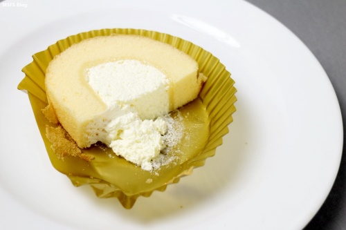 7Fresh - โรลวานิลลาครีมสด Vanilla Roll Cake with Fresh Cream