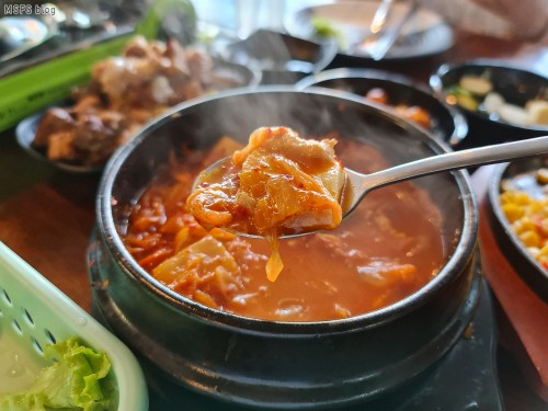 MoobanKorat ร้านอาหารปิ้งย่างสไตลเกาหลี